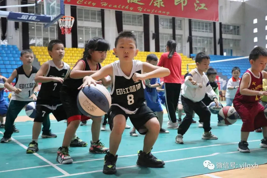 儿童篮球基本功训练内容包括_1